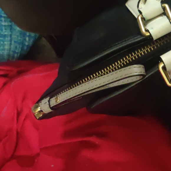 MARC BY MARC JACOBS FLIPPING OUT LARGE LAMBSKIN SATCHEL IN BLACK AND GREY - Picture 6 of 12